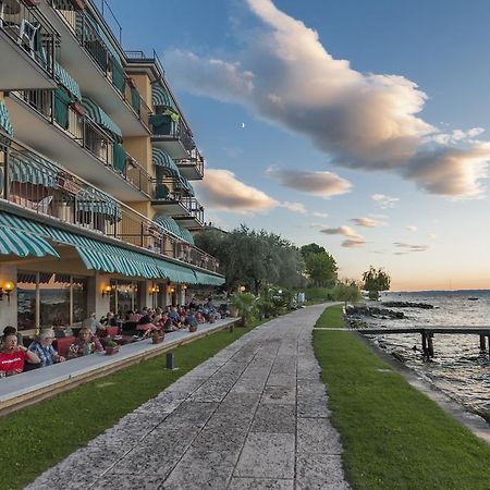 Hotel Nettuno Brenzone sul Garda Exterior foto